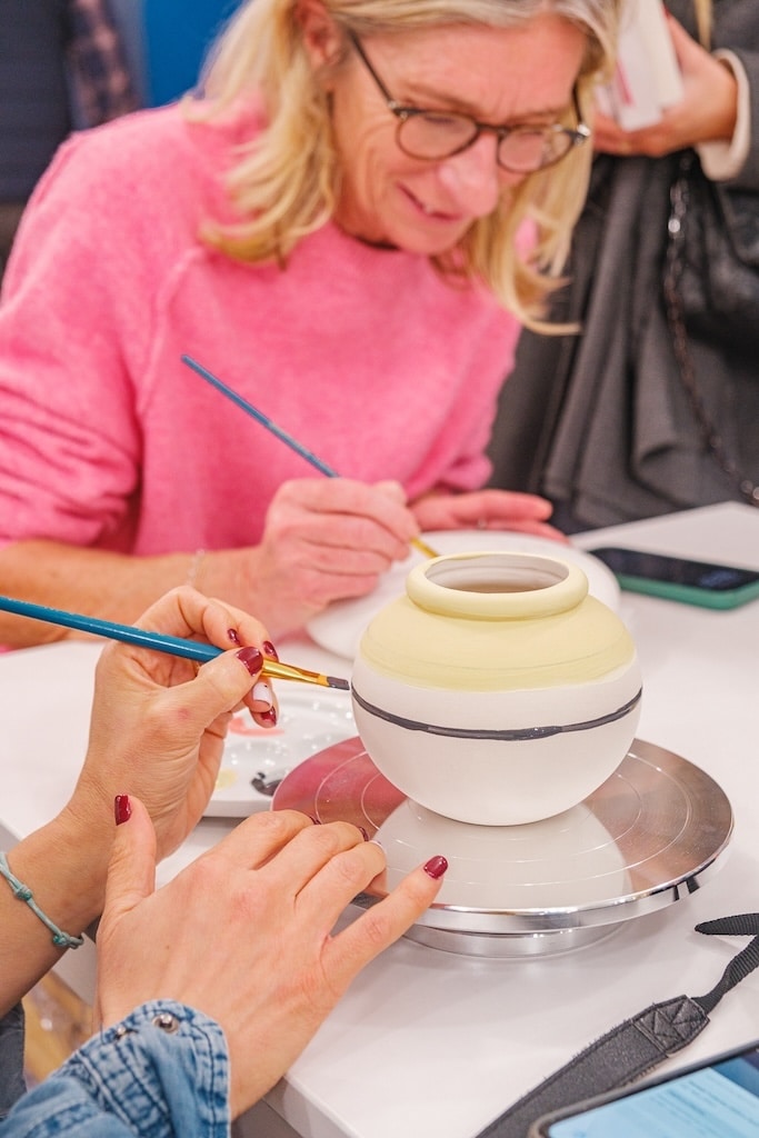 Atelier peinture sur céramique à Nantes