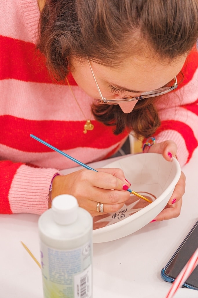 Atelier peinture sur céramique à Nantes