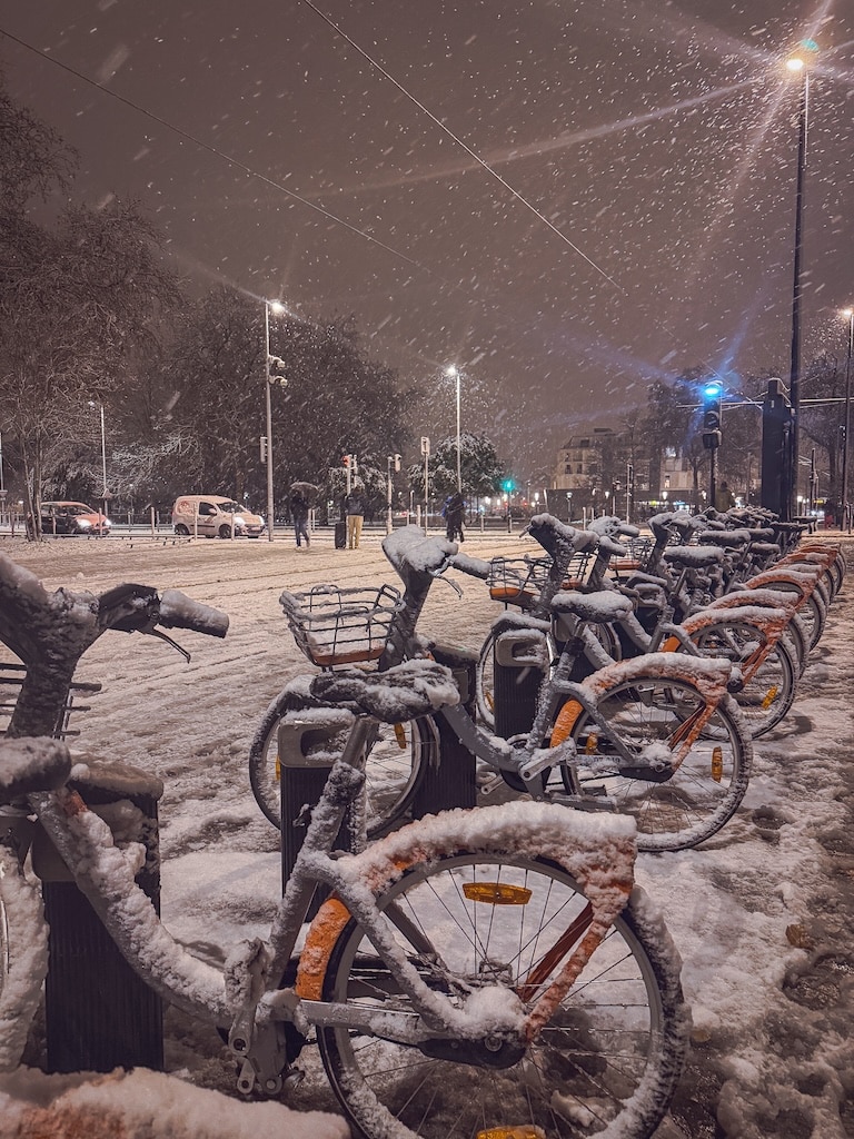 vélo nantes neige