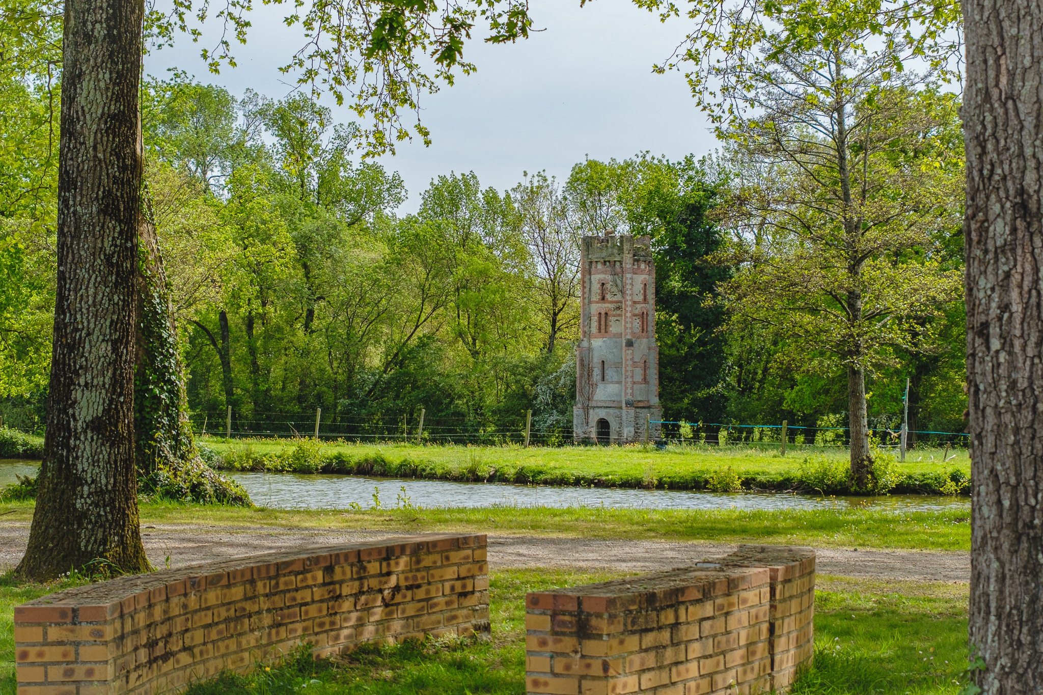 tour château la guipère