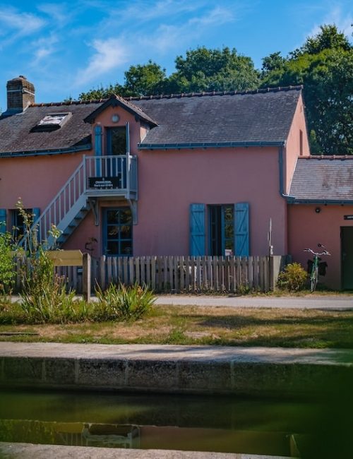 maison éclusière canal de Nantes à Brest