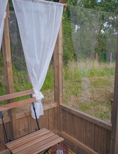 cabane-vignoble-insolite